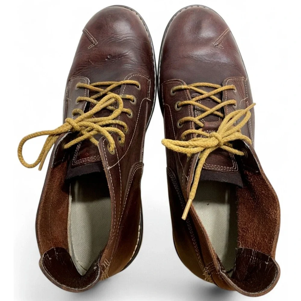 Timberland Boots Mens 11 Brown Earthkeepers City Escape Leather Chukka Shoes
